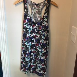 🐝 Hurley racerback floral dress